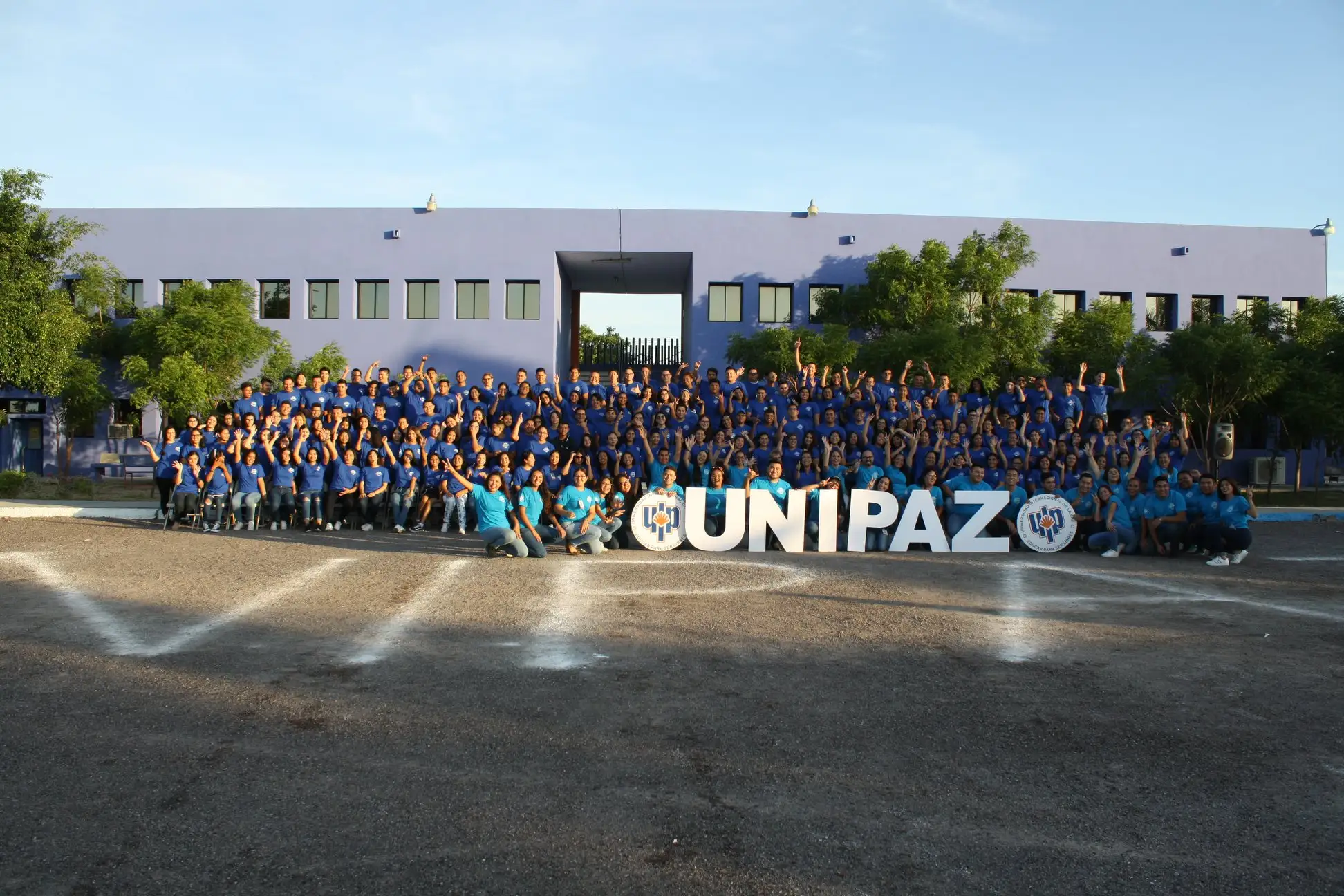 Becas
