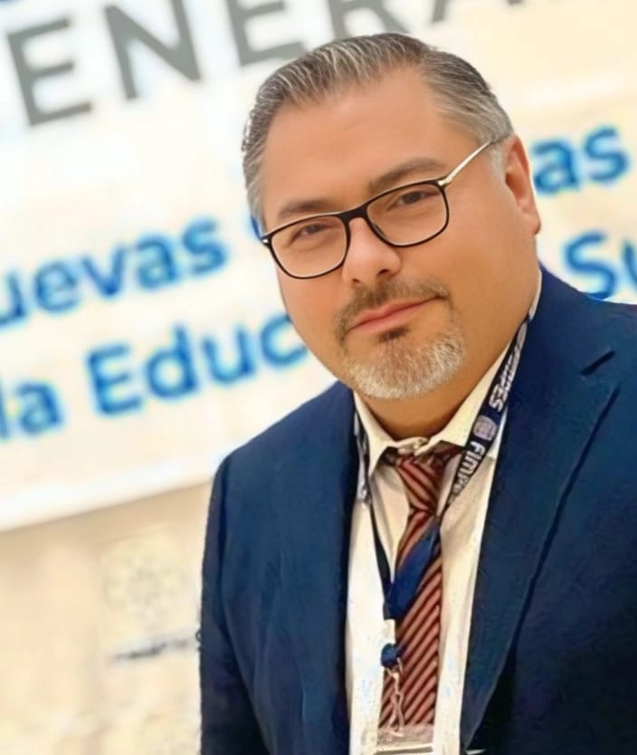 Dr. Victor Hugo Renteria Pedraza